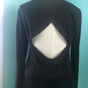 Old Navy Active Open Back Long Sleeve Shirt